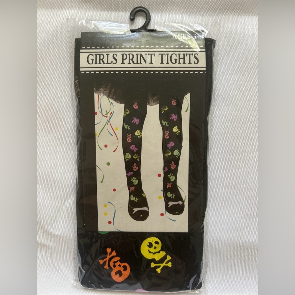 girls Colored Skull & Crossbones print back Halloween tights Costume NEW Age 3+